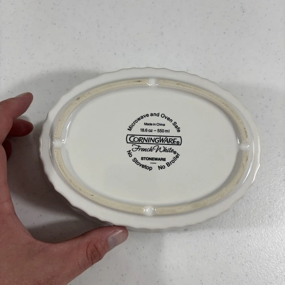 Corning Ware French White Oval Casserole 18.6oz 550ml Stoneware Dish 8x5x2